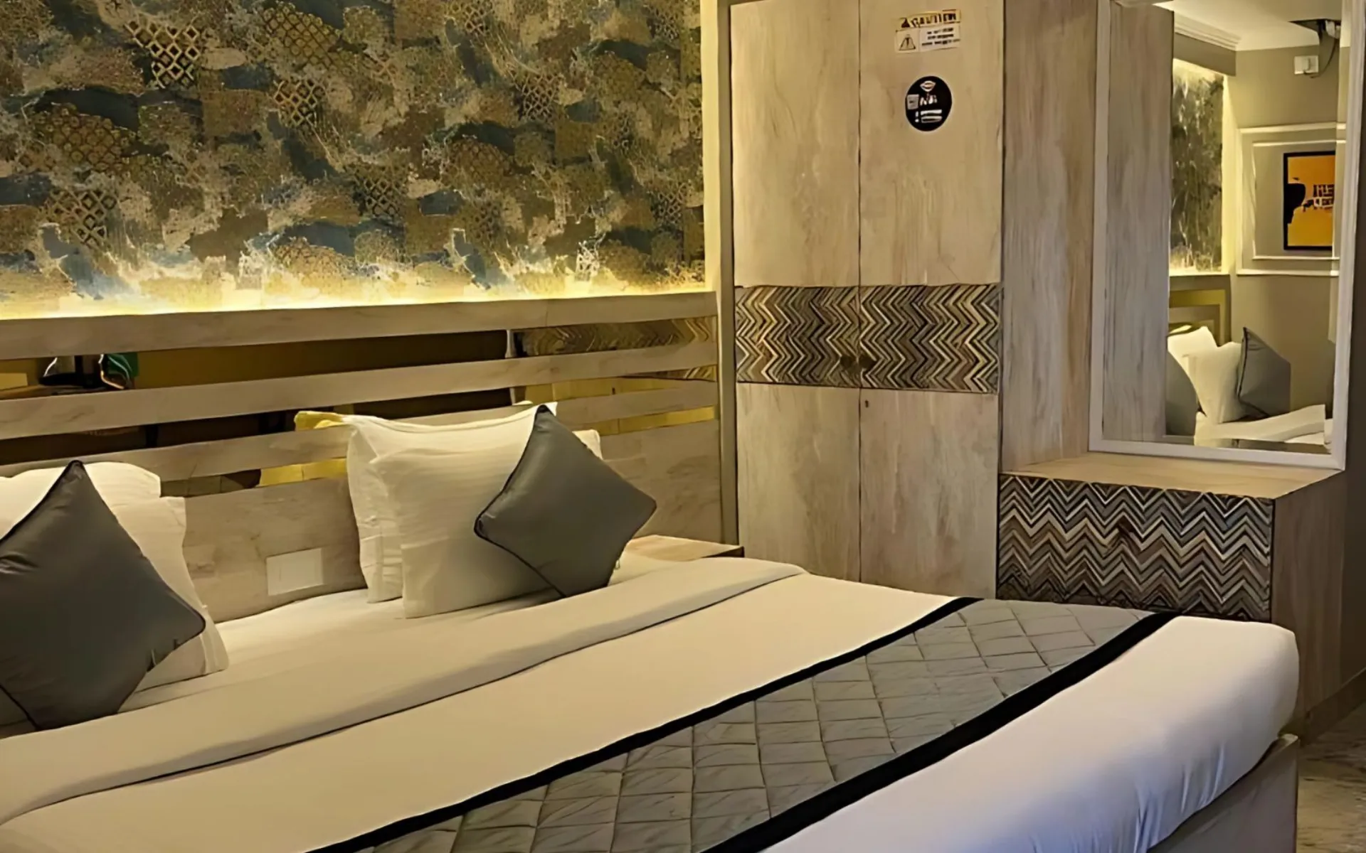 Standard Deluxe Room Interior
